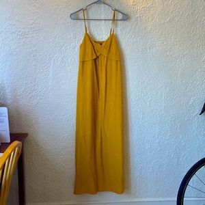 BANANA REPUBLIC YELLOW MAXI DRESS (NWT) with pockets